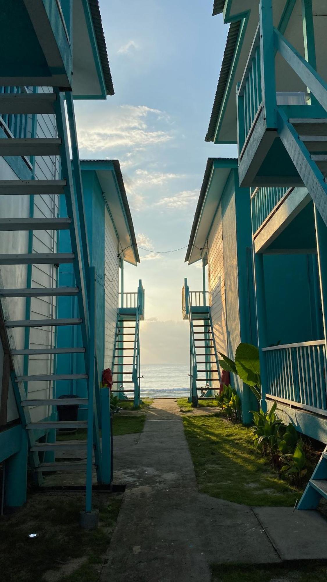 Pondok Beach Shack Kampong Juara Εξωτερικό φωτογραφία